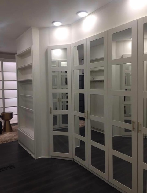 Restley Closet